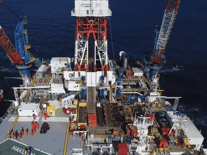 Floating Liquefied Natural Gas (LNG) Positions Africa as Rapid, Cost‑Effective Solution to Europe’s Gas Crunch